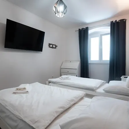 Maria Q. Cantoni Zadar